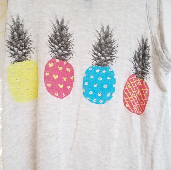 Tillys Graphic Tee Sheer Tank Top Pineapples - Picture 2 of 3